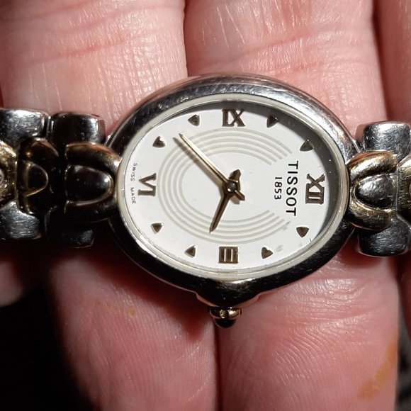 Ladies Tissot main image 4